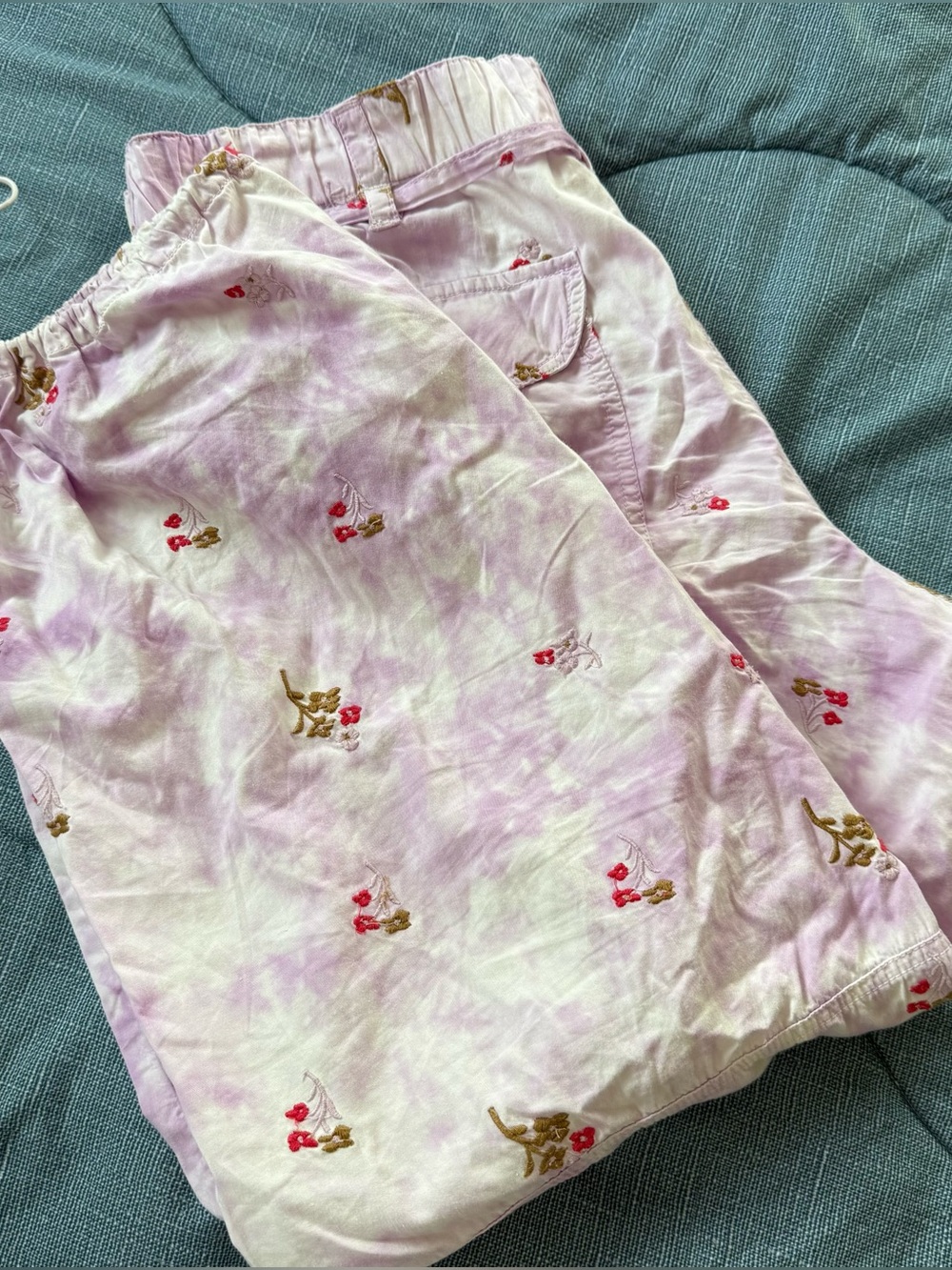 Anthropologie Pilcro Ditsy Tie-Dye Parachute Pants - Picture 5 of 10